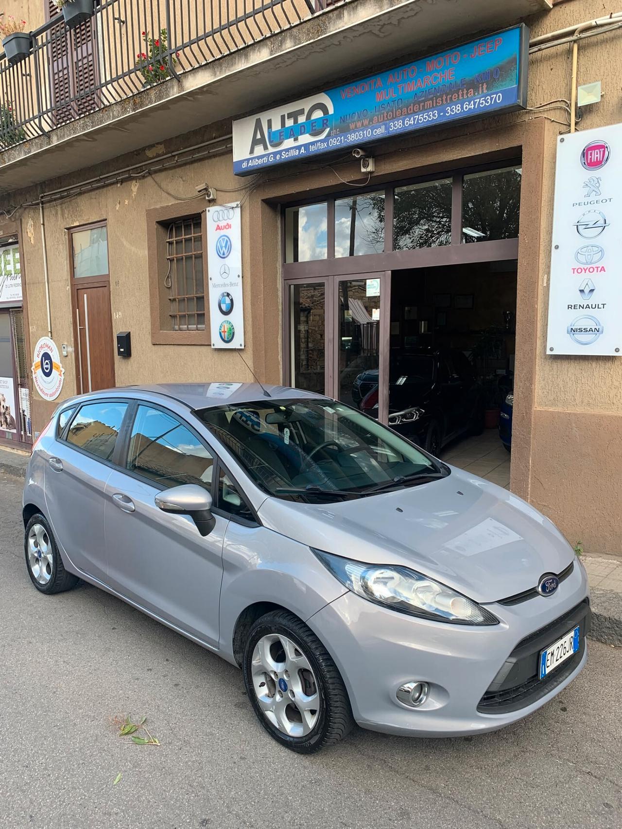 Ford Fiesta Ikon 1.4 TDCi 70CV 5p. Business