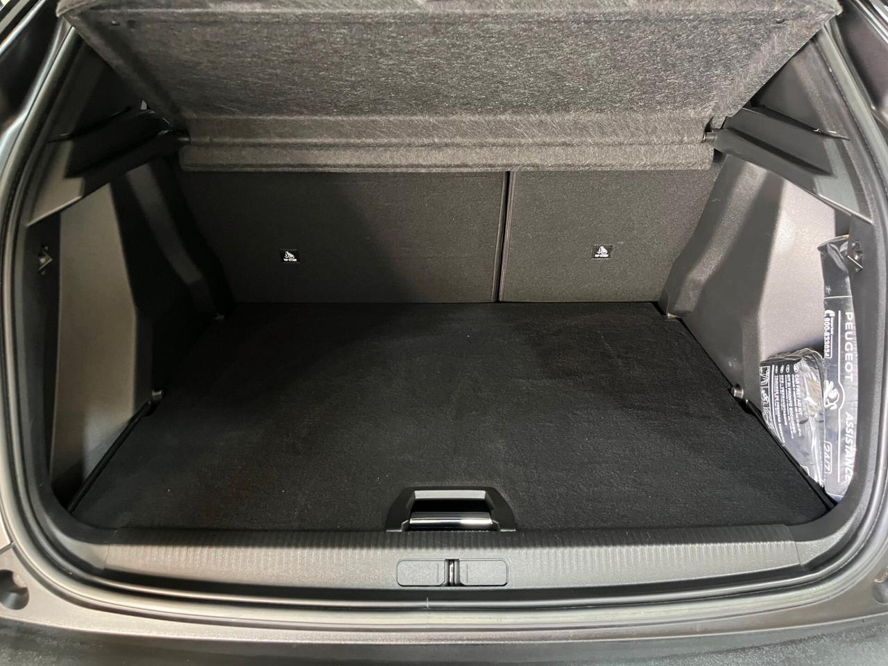 Peugeot 2008 BlueHDi 110 S&S Allure Pack