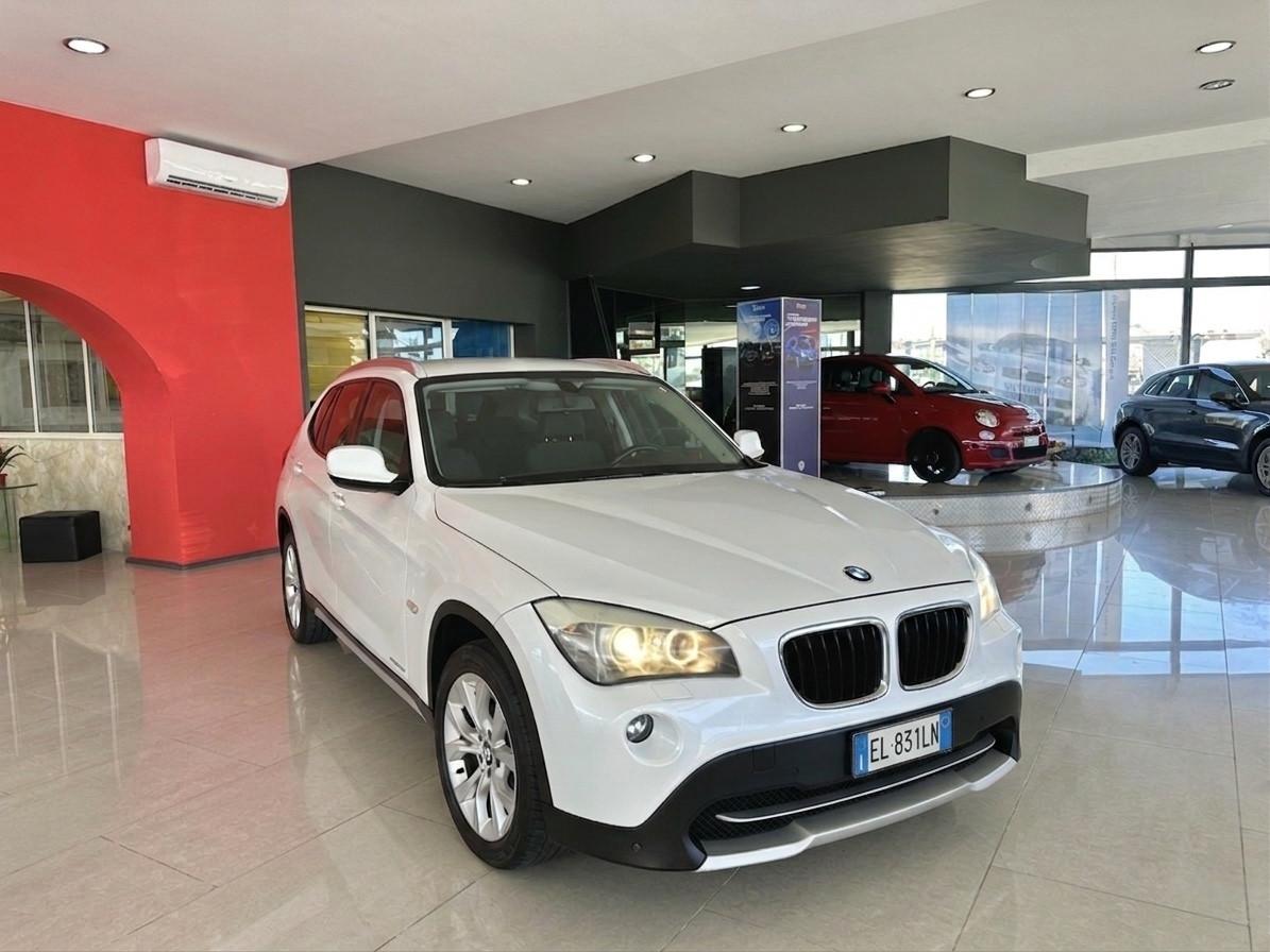 BMW X1 s-drive 18d FUTURA 143cv