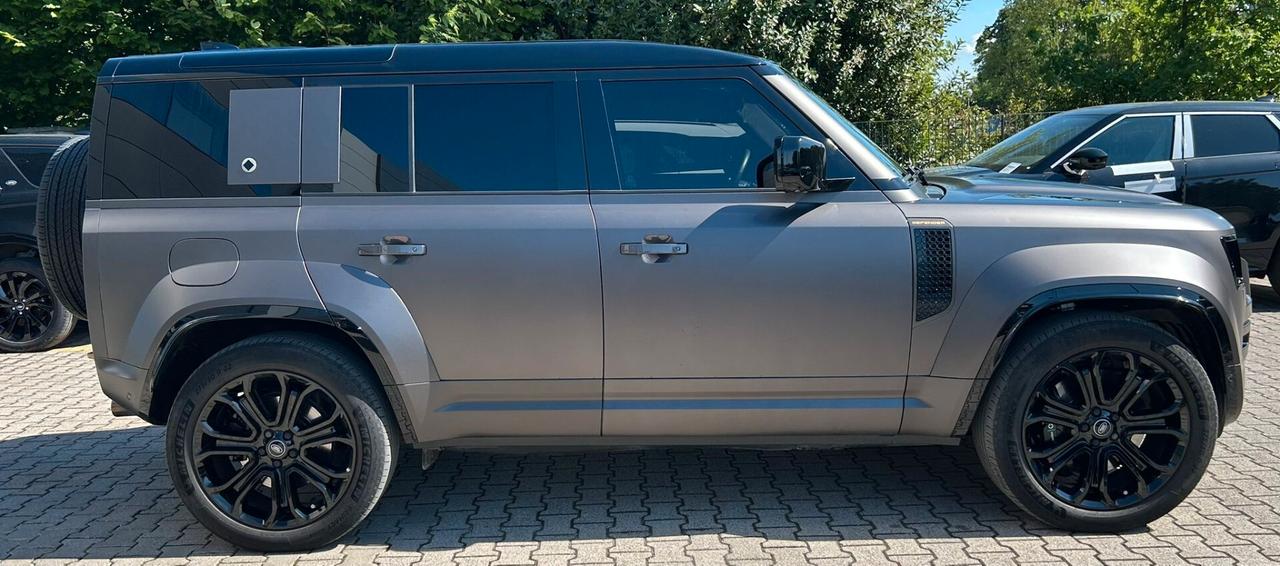 Land Rover Defender 110 4.4 V8 635 CV AWD Auto OCTA