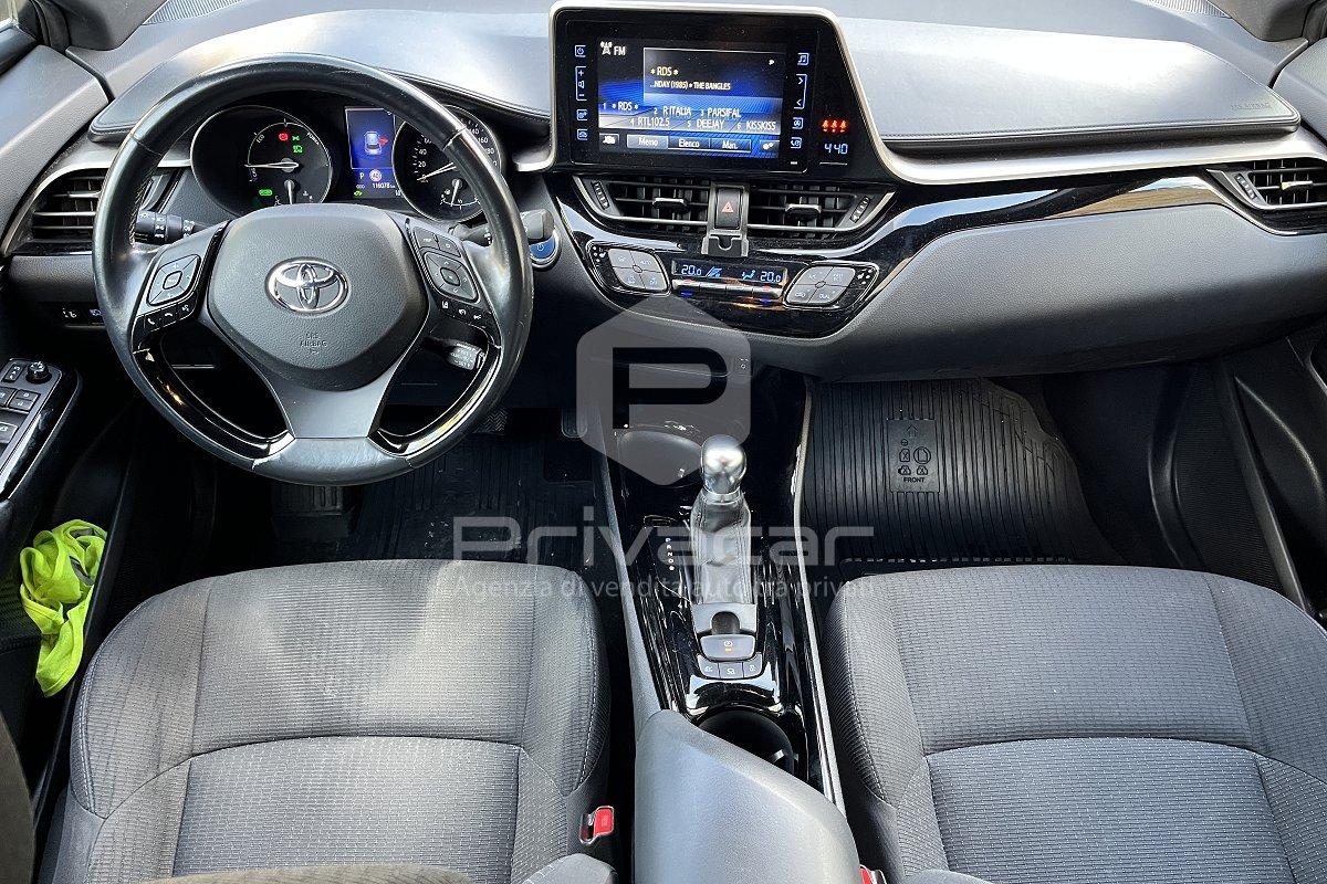 TOYOTA C-HR 1.8 Hybrid E-CVT Trend