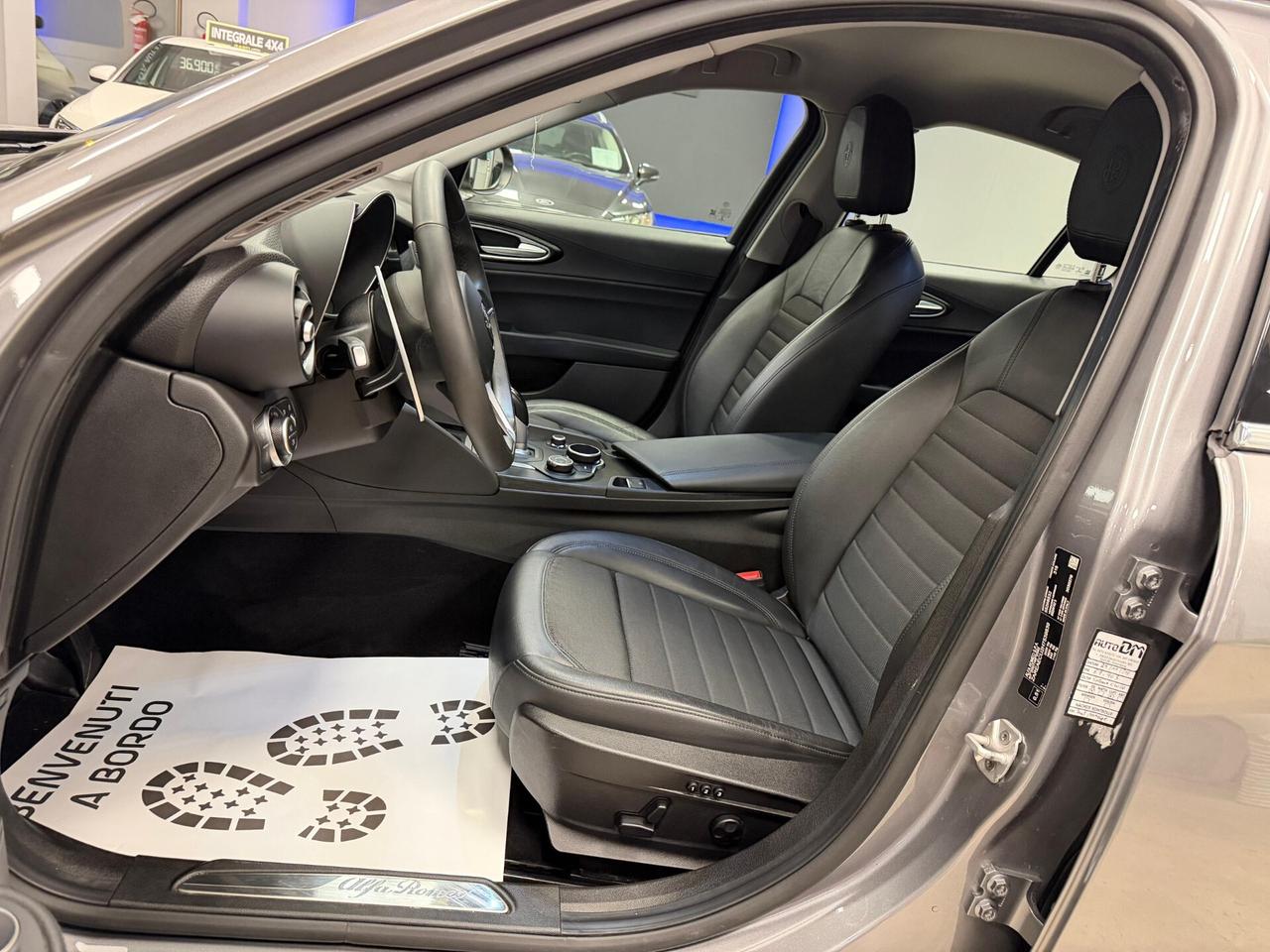 Alfa Romeo Giulia 2.2 Turbodiesel 180 CV AT8 Business Sport Launch Ed.