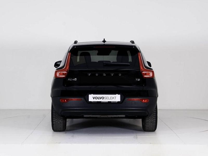 Volvo XC40 T2 Momentum Core