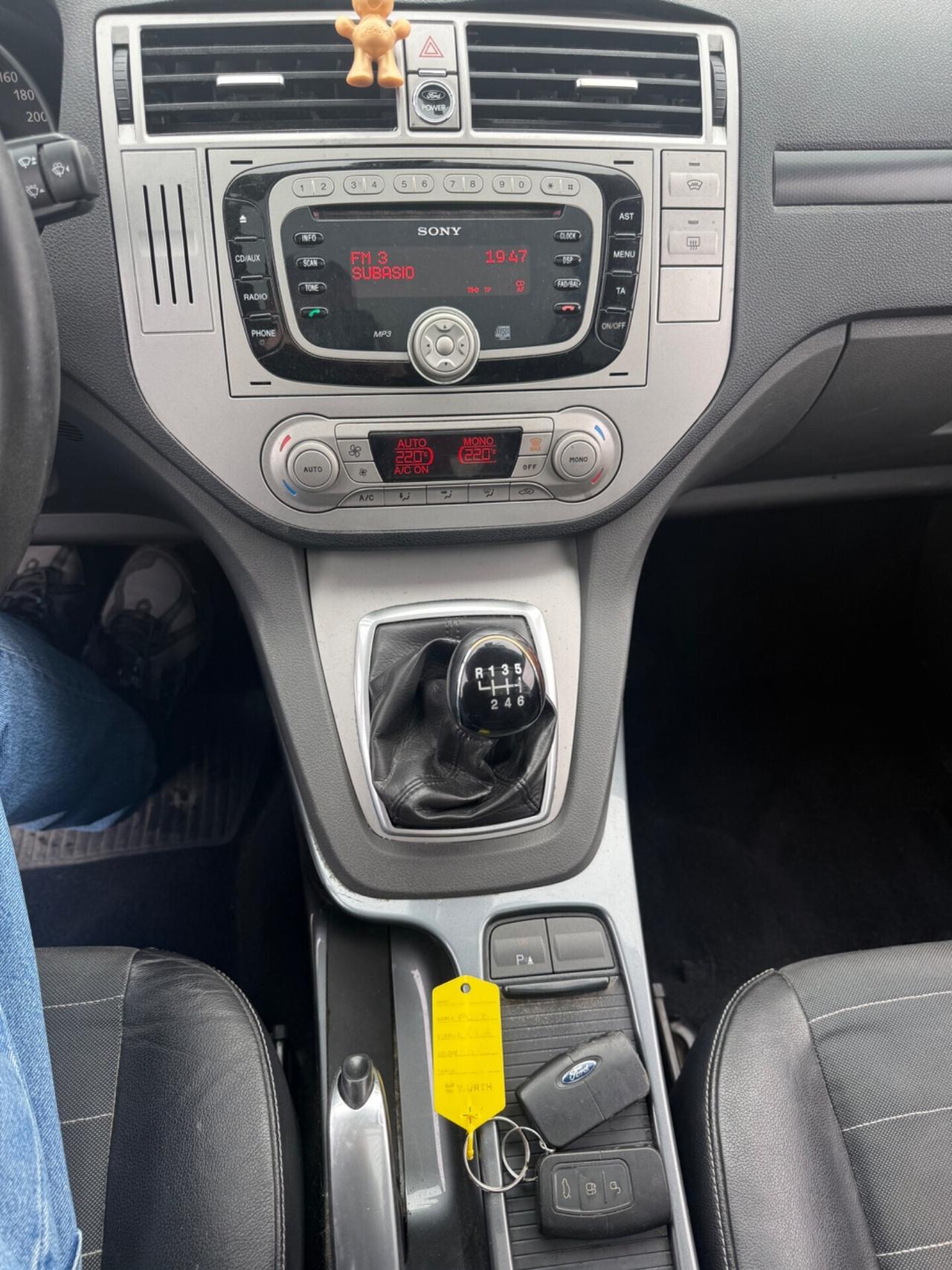 Ford kuga 4x4 titanium 2.0 TDCi neopatentati