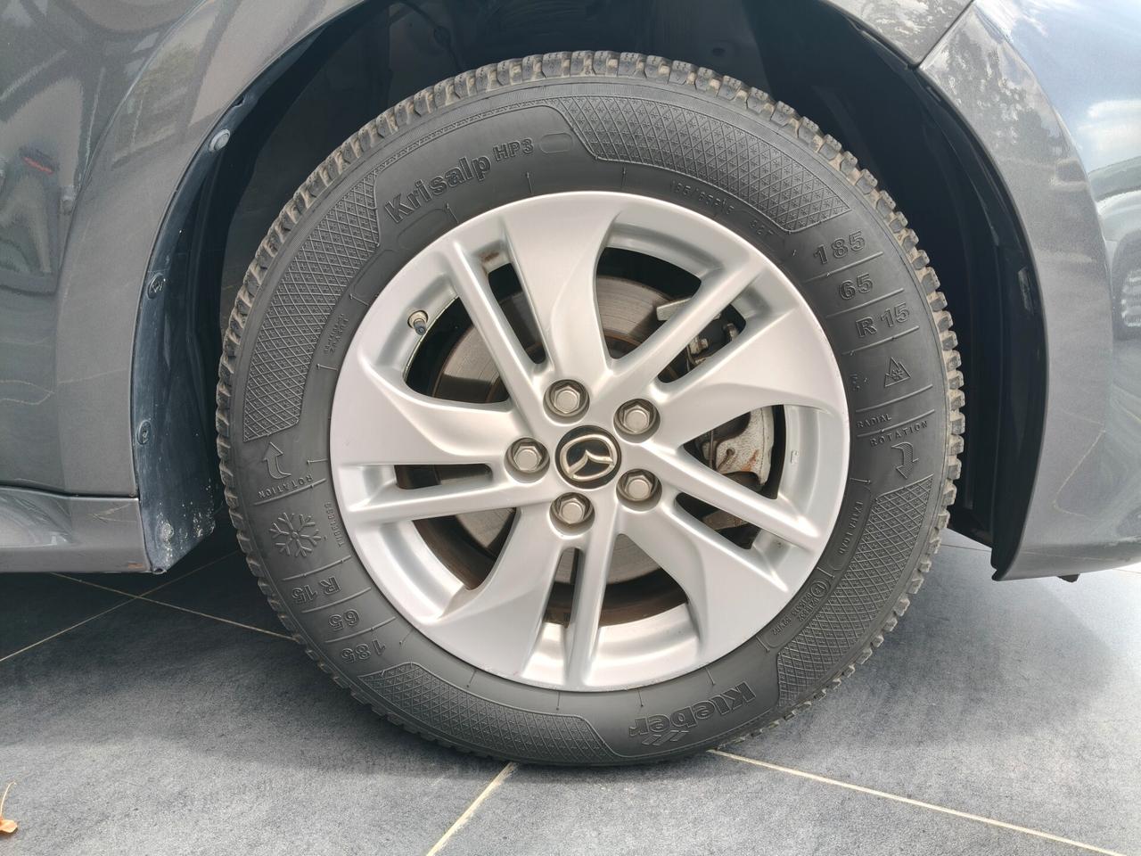Mazda Mazda2 Hybrid 1.5 VVT e-CVT Full Electric Agile YARIS