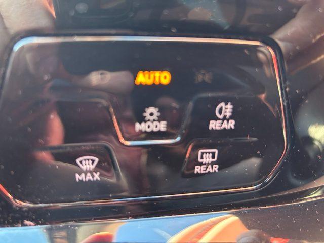 VOLKSWAGEN Golf 2.0 TDI 115 CV SCR Life