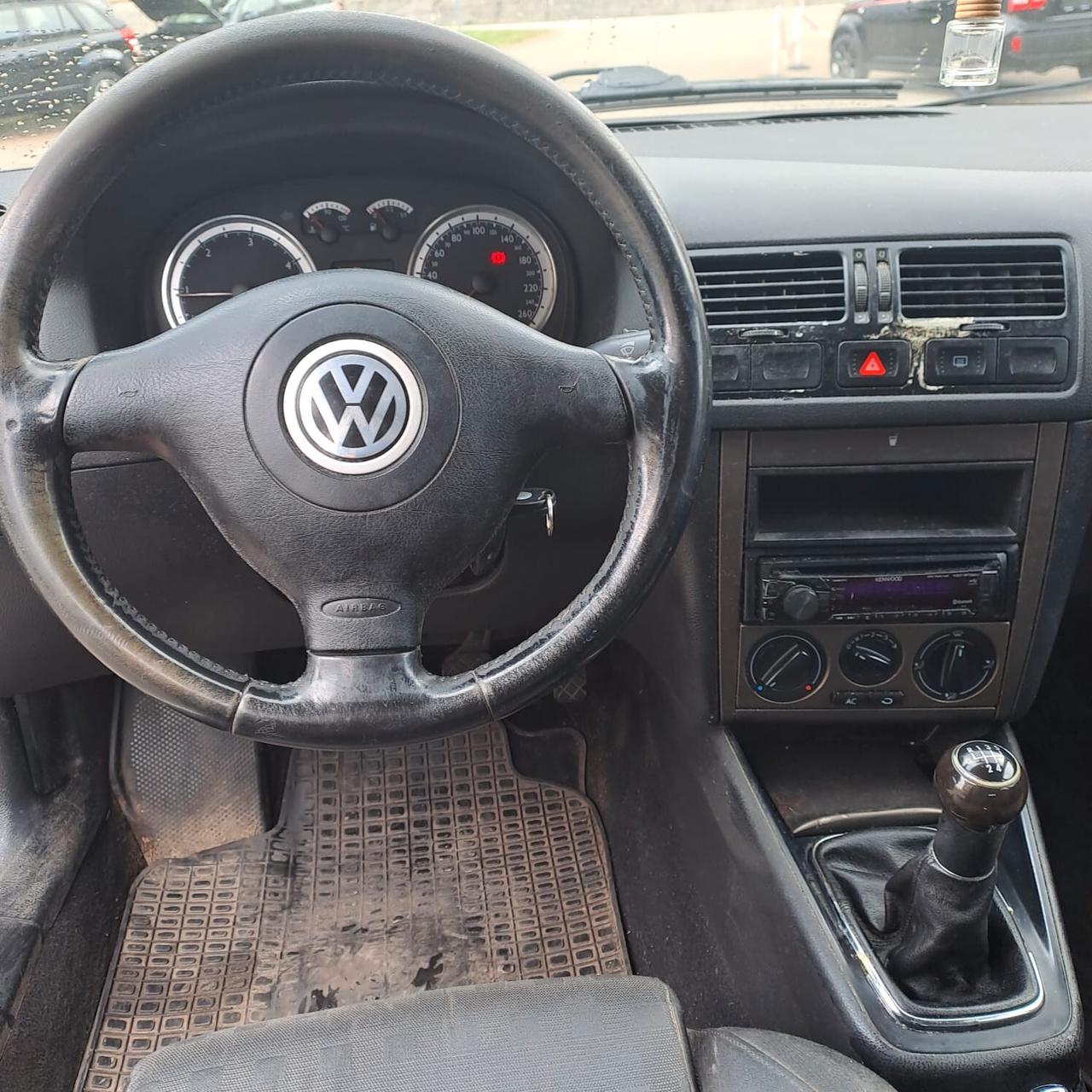 Volkswagen Bora 1.9 TDI/101 CV cat Var. Trendline