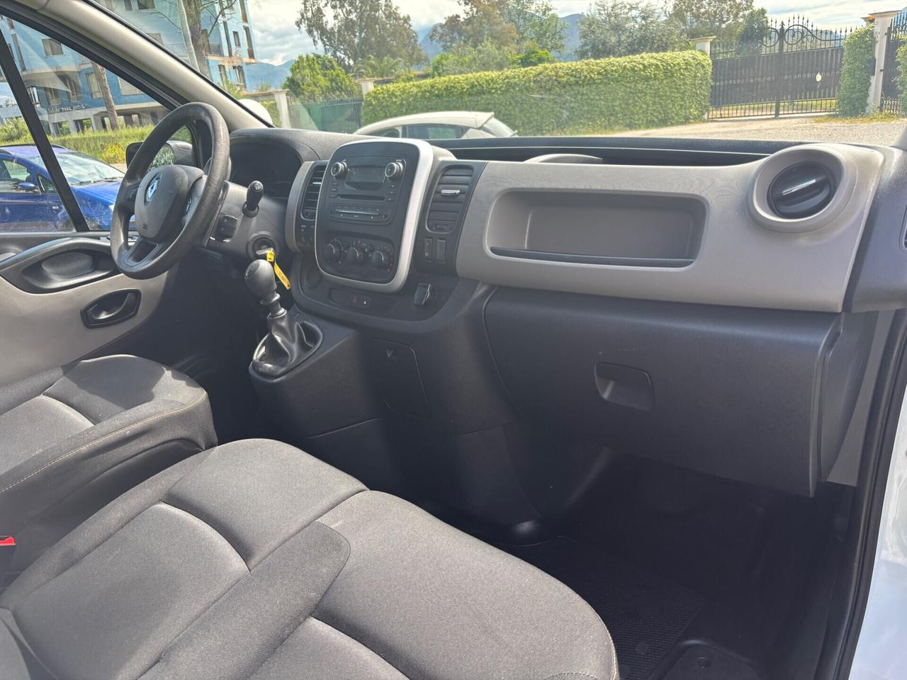 Renault Trafic T27 L1 H1 1.6dCi 125CV S&S-2019