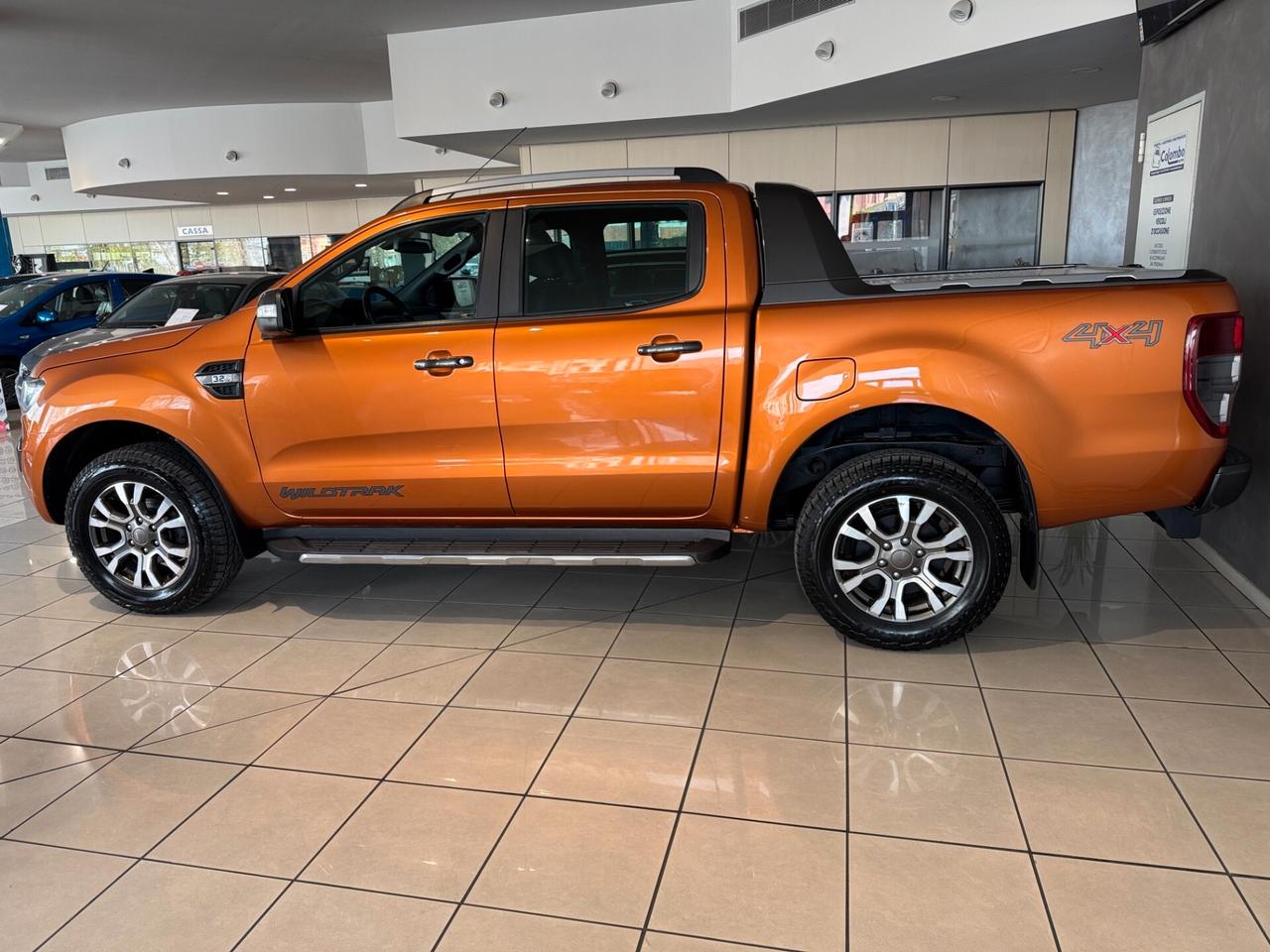 Ford Ranger 3.2 tdci double cab Wildtrak 200cv auto Nav App conn 18" (+Iva)