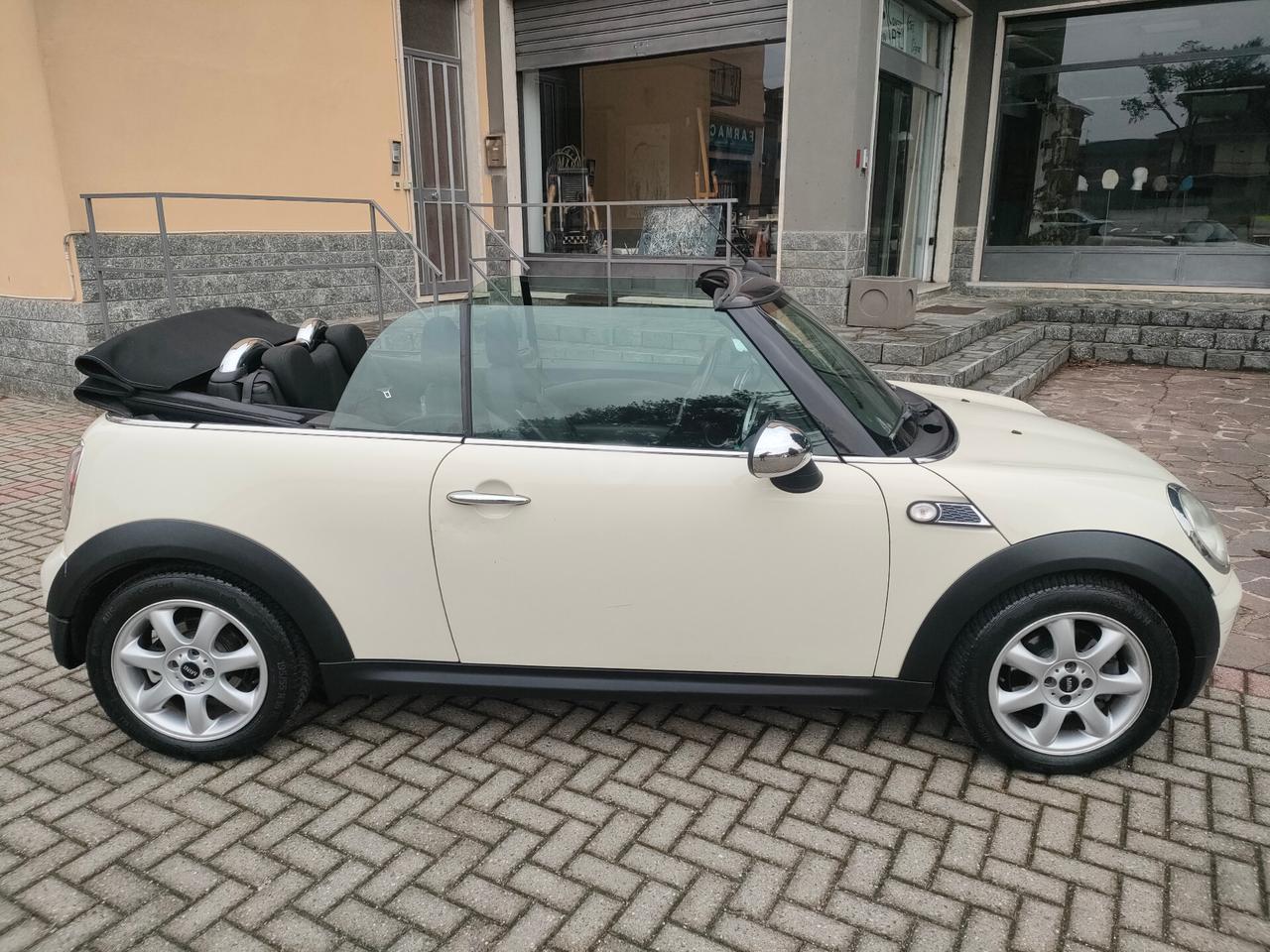 Mini 1.6 16V Cooper Cabrio