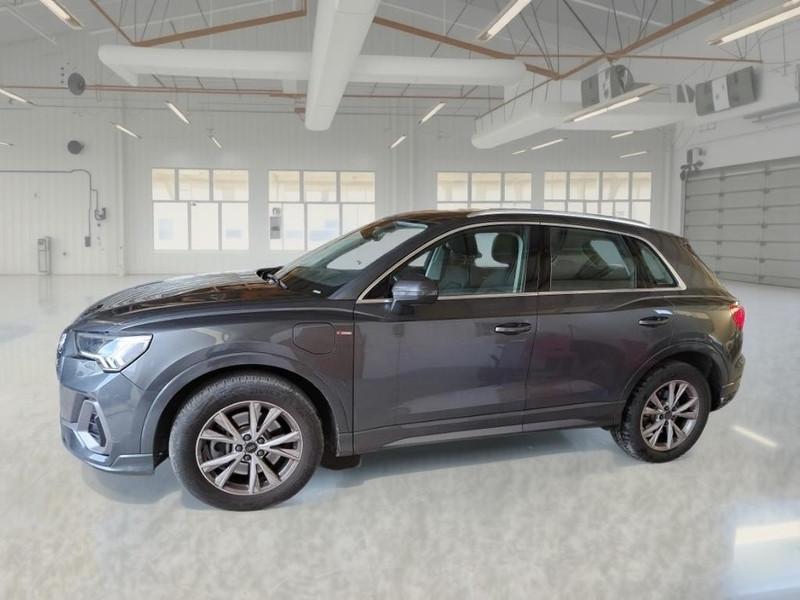 AUDI Q3 45 TFSI E S TRONIC S LINE EDITION SUV