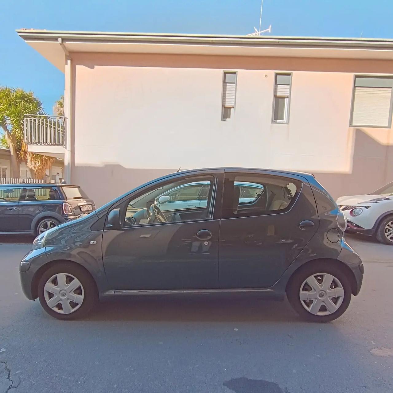 Toyota Aygo 1.0 OK NEOPATENTATI