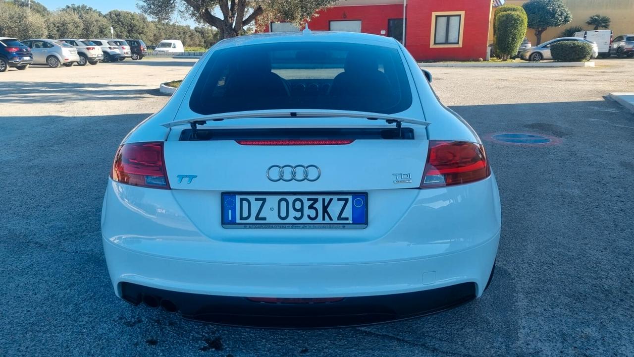 Audi TT Coupé 2.0 TDI quattro Advanced plus