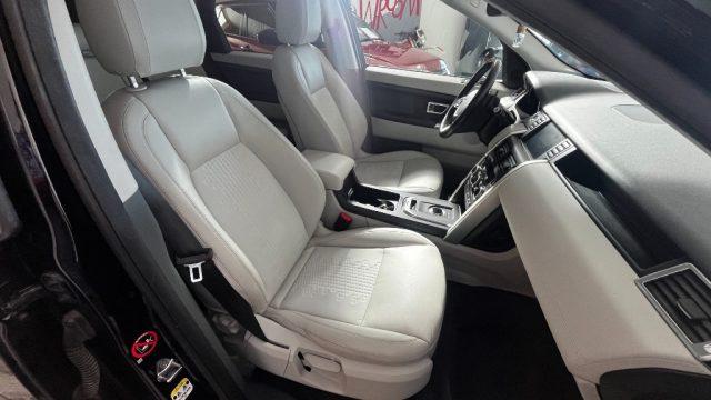 LAND ROVER Discovery Sport 2.0D I4-L.Flw 150 CV AWD Auto HSE- TOTAL BLACK