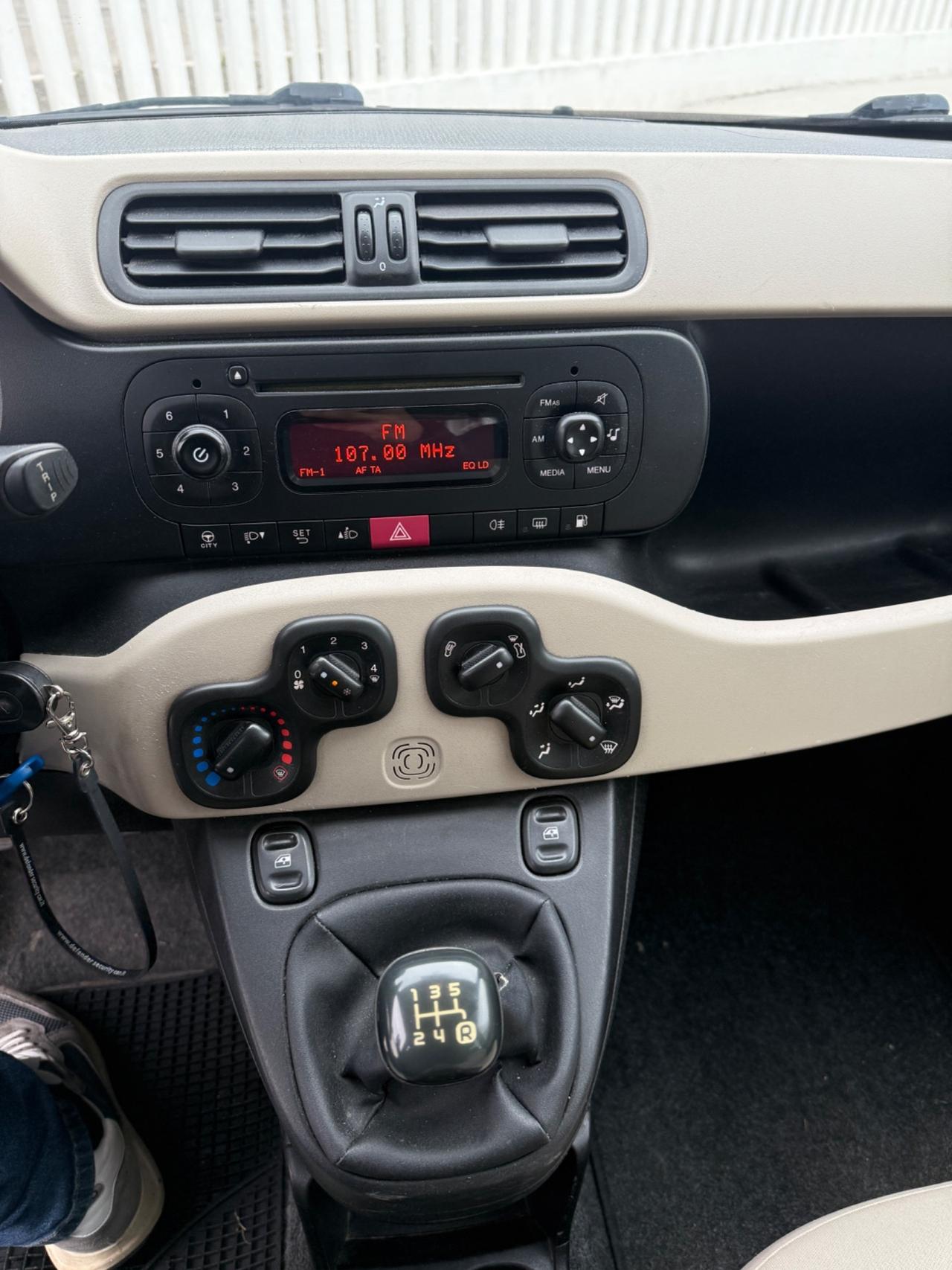 Fiat Panda 0.9 TwinAir Turbo Natural Power Lounge