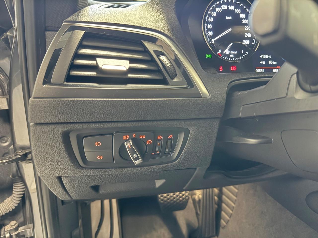 Bmw 118 118d 5p. Msport