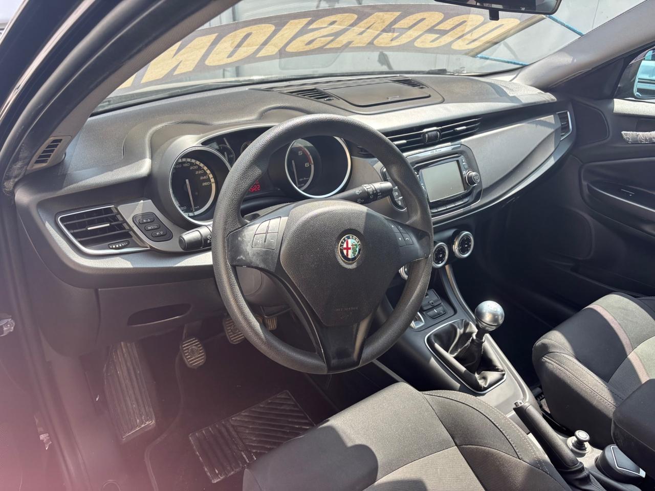 Alfa Romeo Giulietta 1.6 JTDm-2 105 CV Exclusive