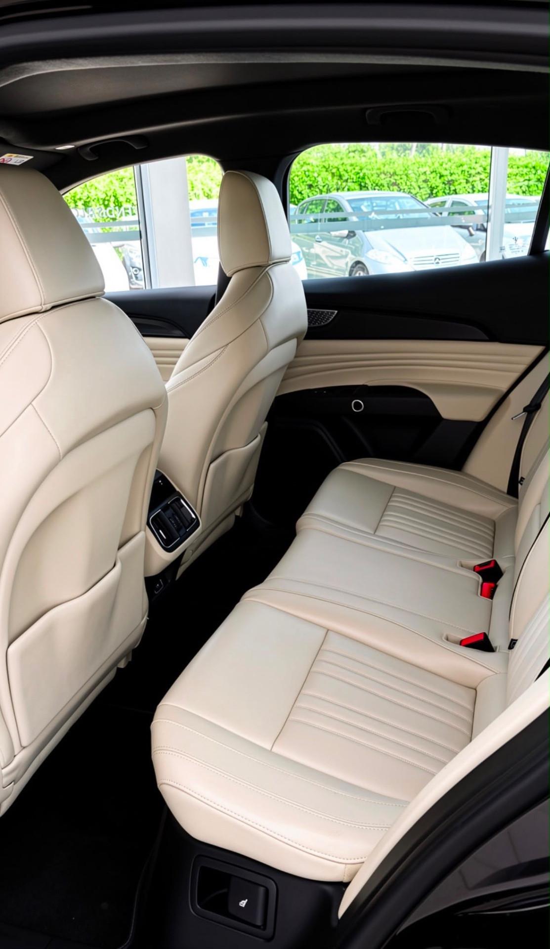 MASERATI GRECALE MHEV 330 CV AWD MODENA GARANZIA UFFICIALE MASERATI FINO A GENNAIO 2028