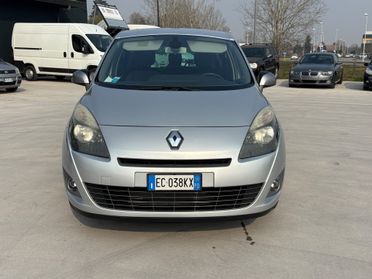 Renault Scenic Scénic 1.9 dCi 130CV Luxe