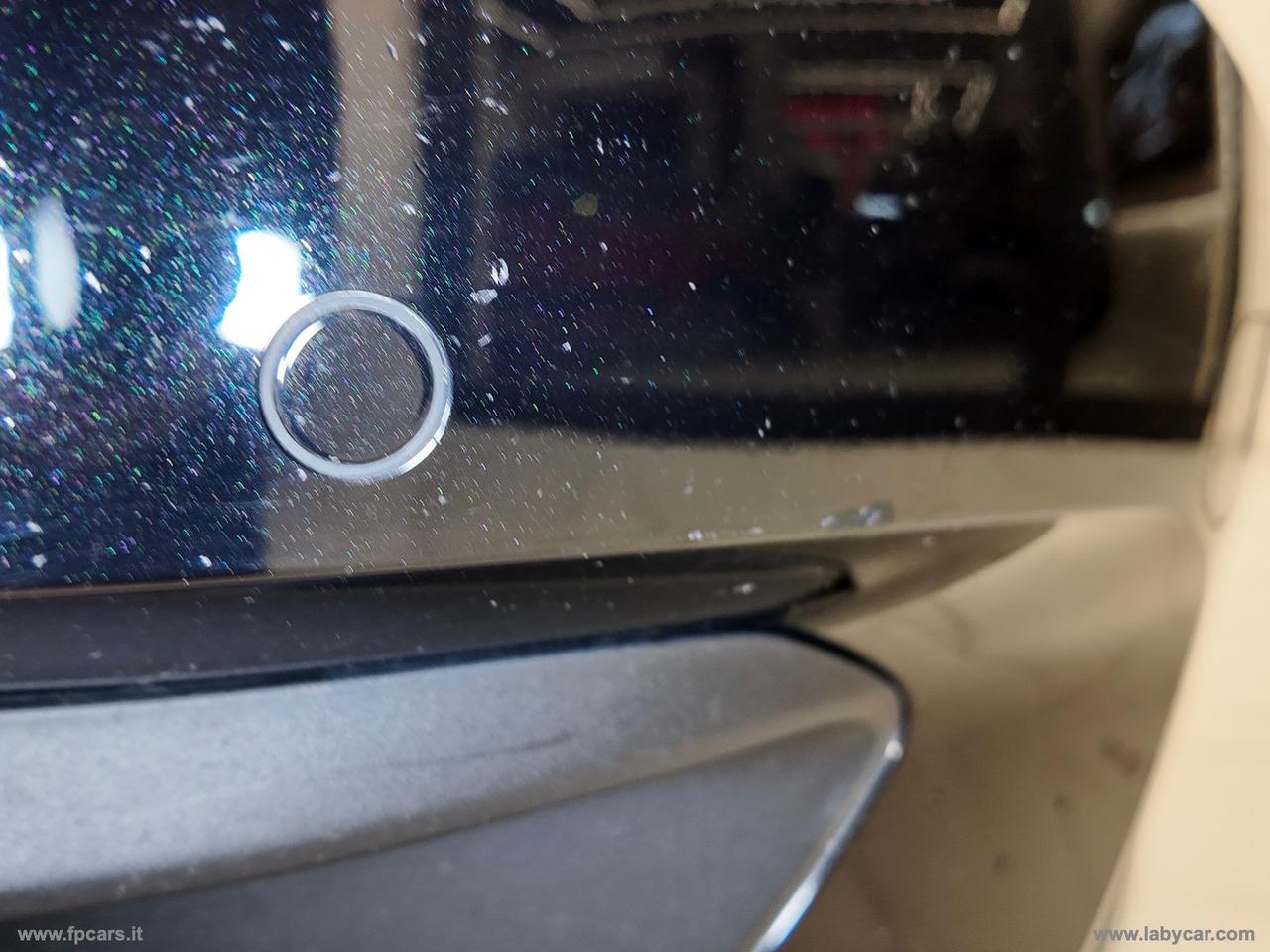 VOLVO XC40 D3 Geartronic Momentum Pro N1