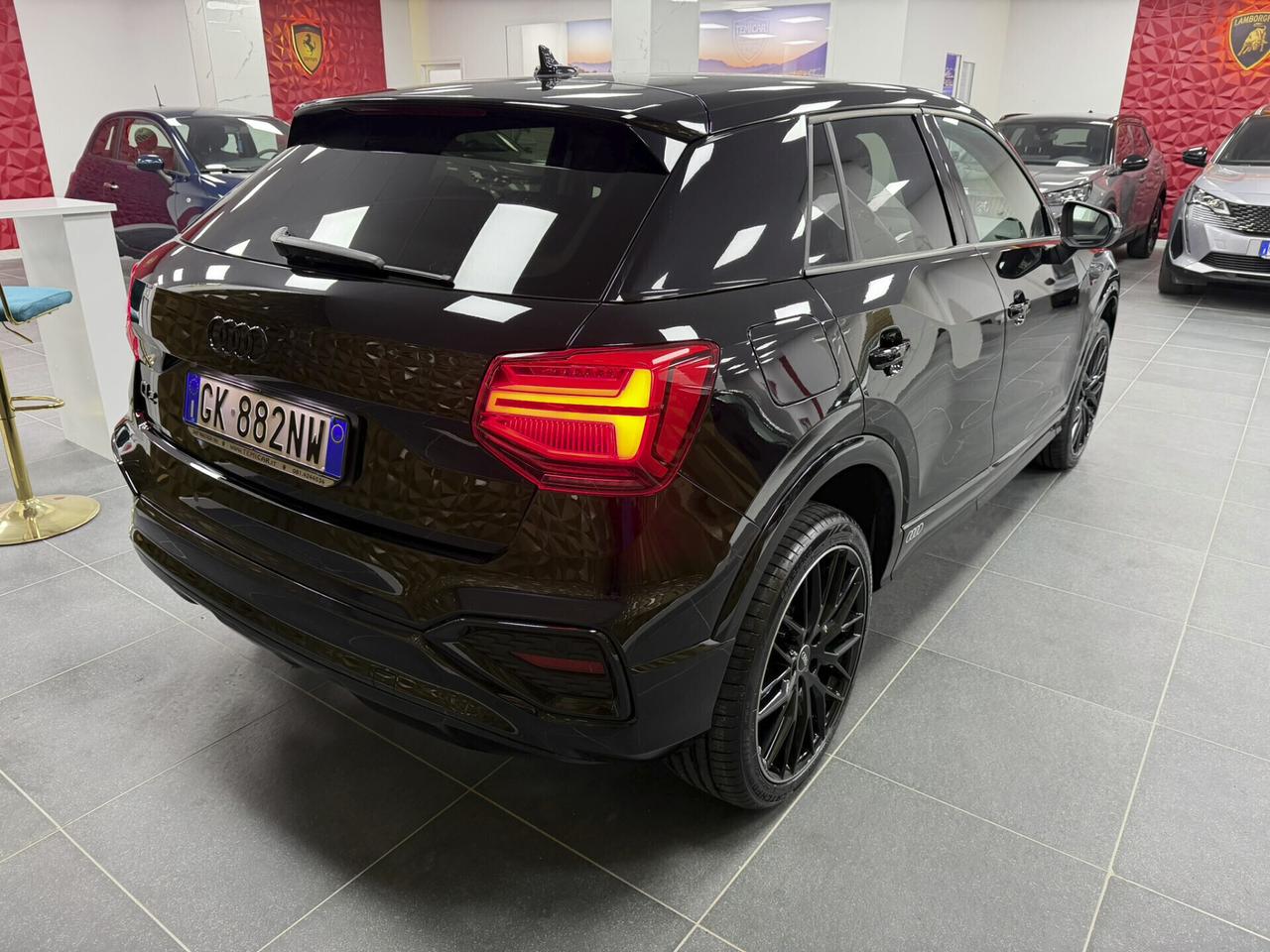 Audi Q2 30 TDI S tronic Identity Black Line