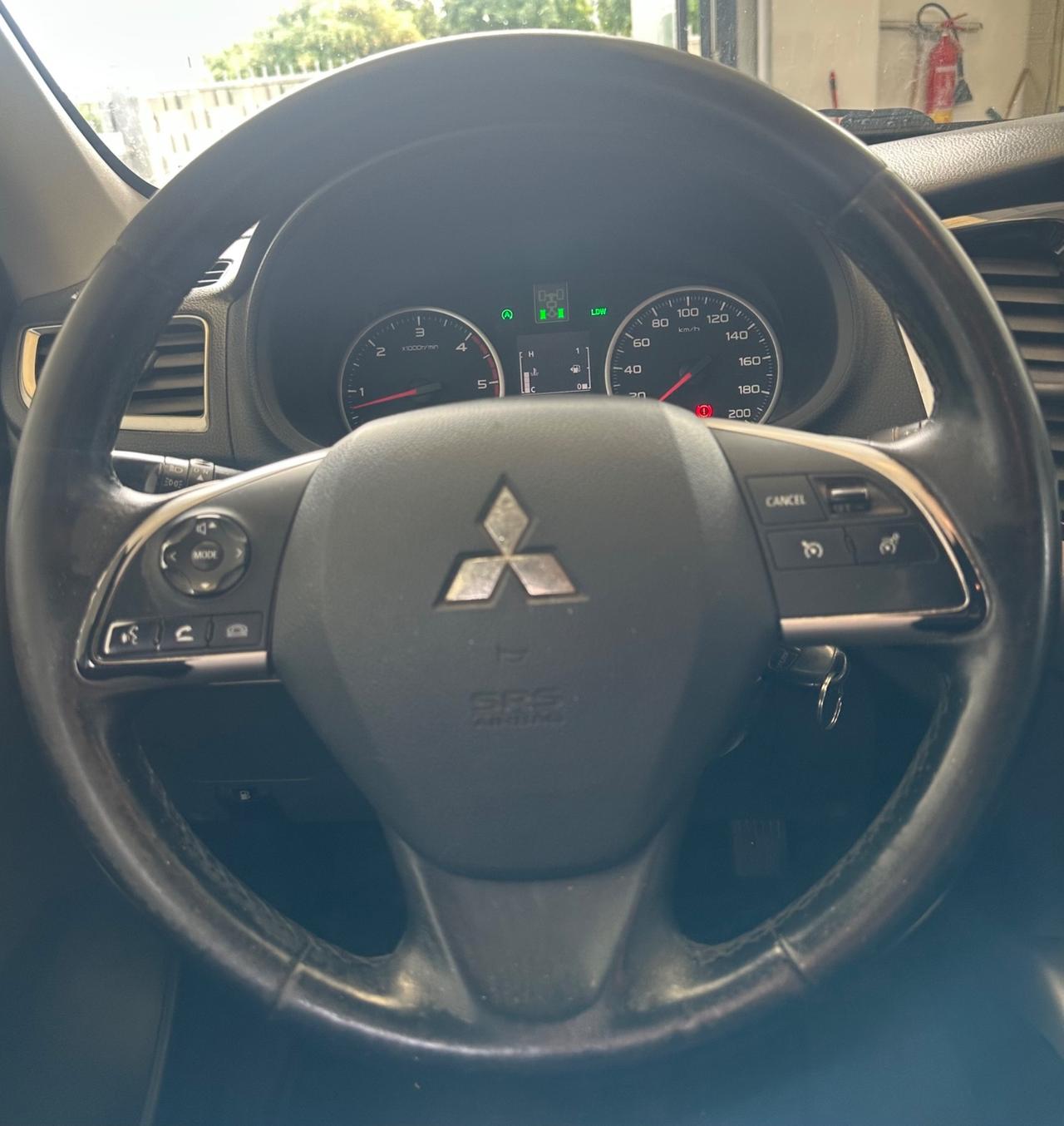 Mitsubishi L200 2.4 DI-D/154CV Club Cab Inform