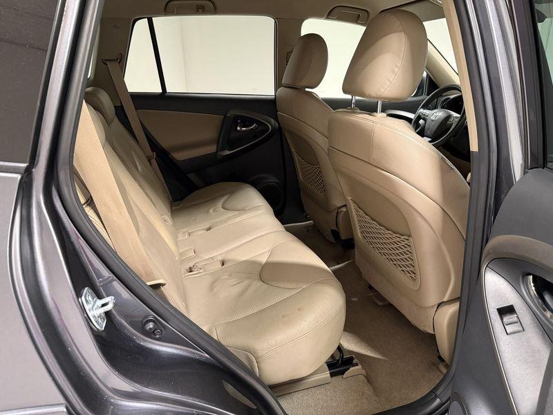 Toyota RAV4 RAV4 Crossover 2.2 d-4d Executive 150cv auto