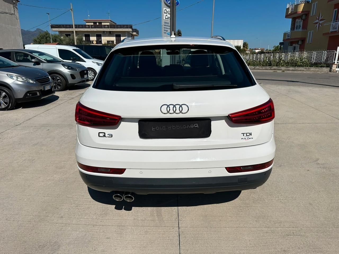 Audi Q3 2.0 TDI 120 CV