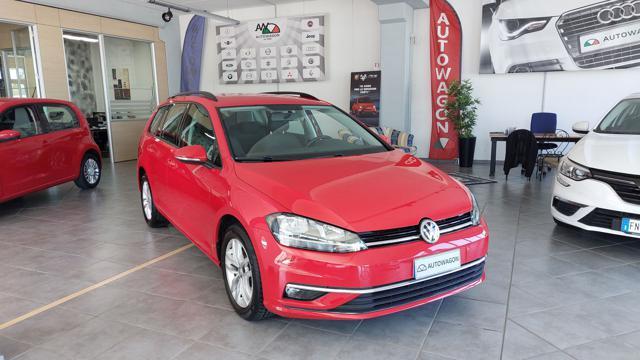 VOLKSWAGEN Golf Variant 1.6 TDI 115 CV Business BlueM. Tech.Az. Italia