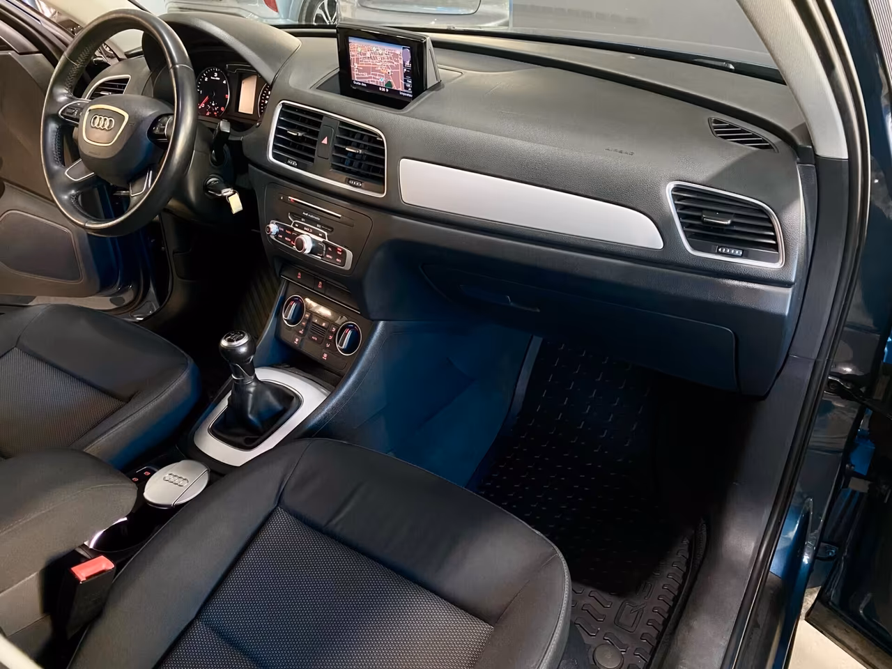Audi Q3 2.0 TDI 120 CV Design-2016