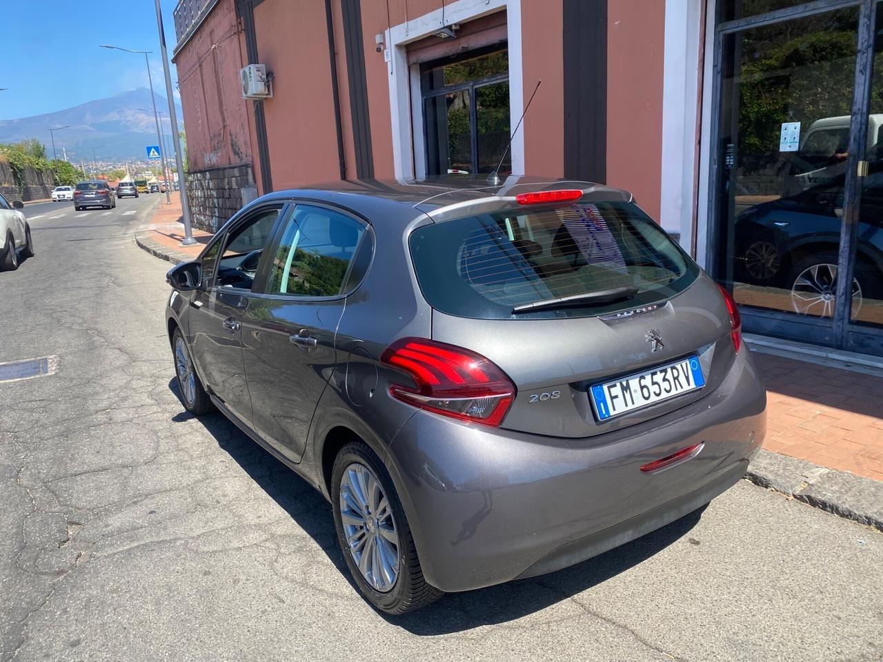 Peugeot 208 BlueHDi 75 5 porte Allure 2018