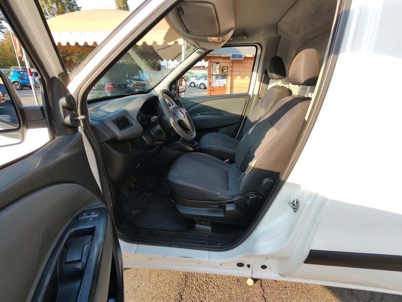 Fiat Doblo Doblò 1.4 T-Jet Natural Power PC-TN Cargo , BENZINA\METANO, OK NEOPATENTATI