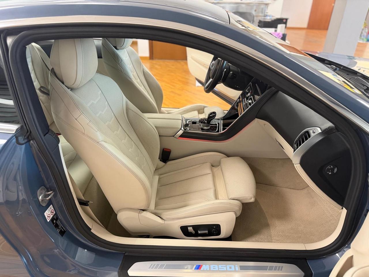 Bmw 850 M850i xDrive Coupé
