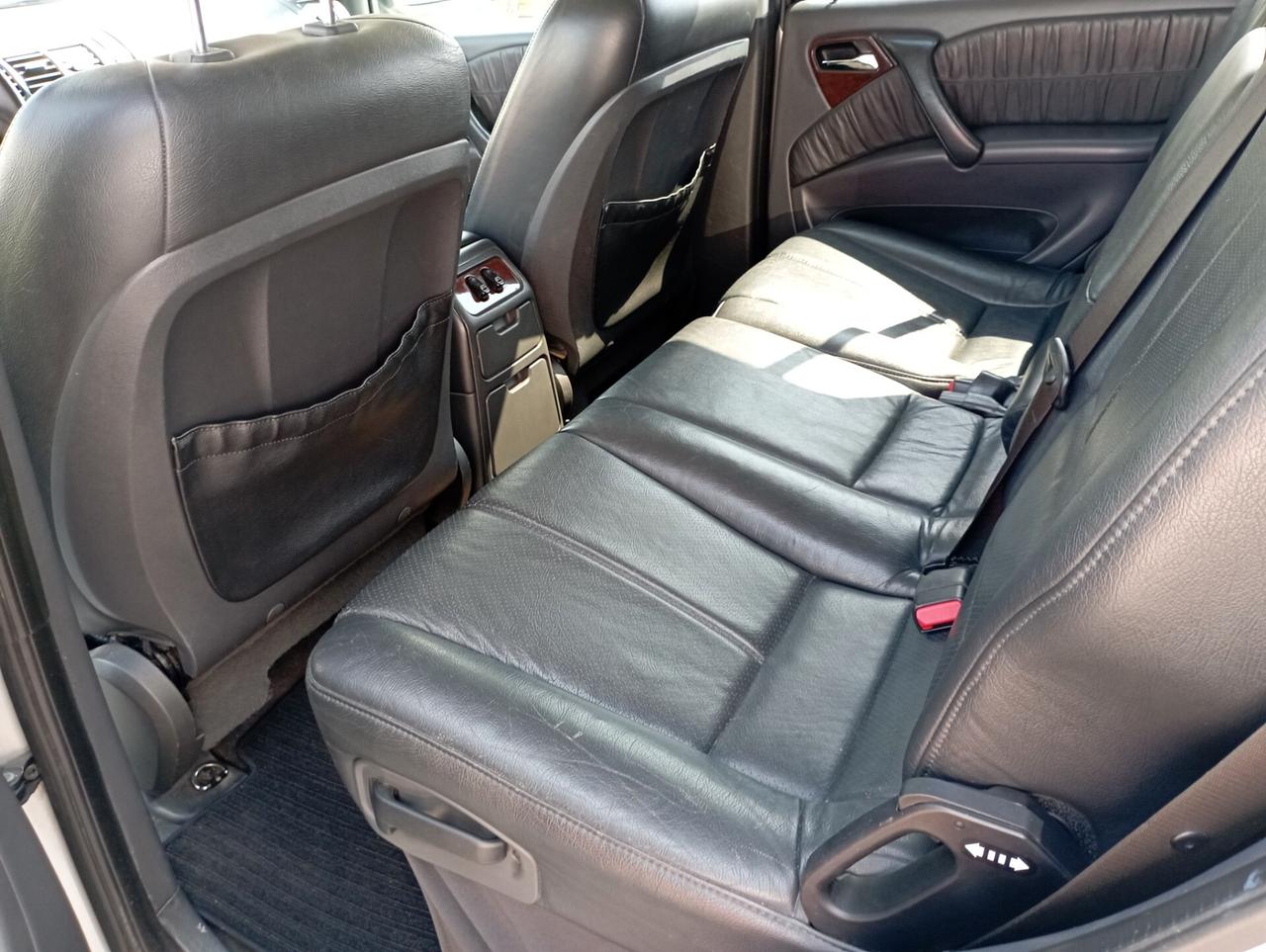 Mercedes-benz ML 270 7 POSTI