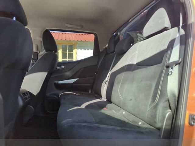 Nissan Navara Navara 2.3 dCi 4WD Double Cab N-Connecta
