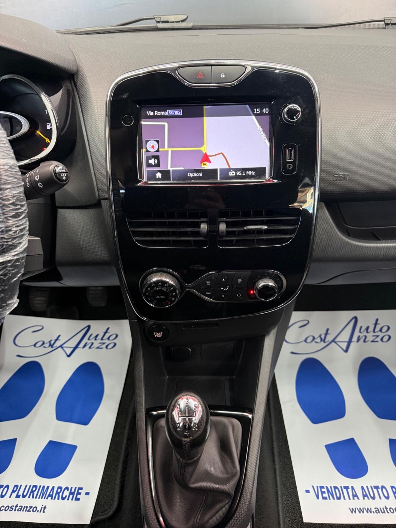 Renault Clio 1.5 dCi 75CV Costume National 2014