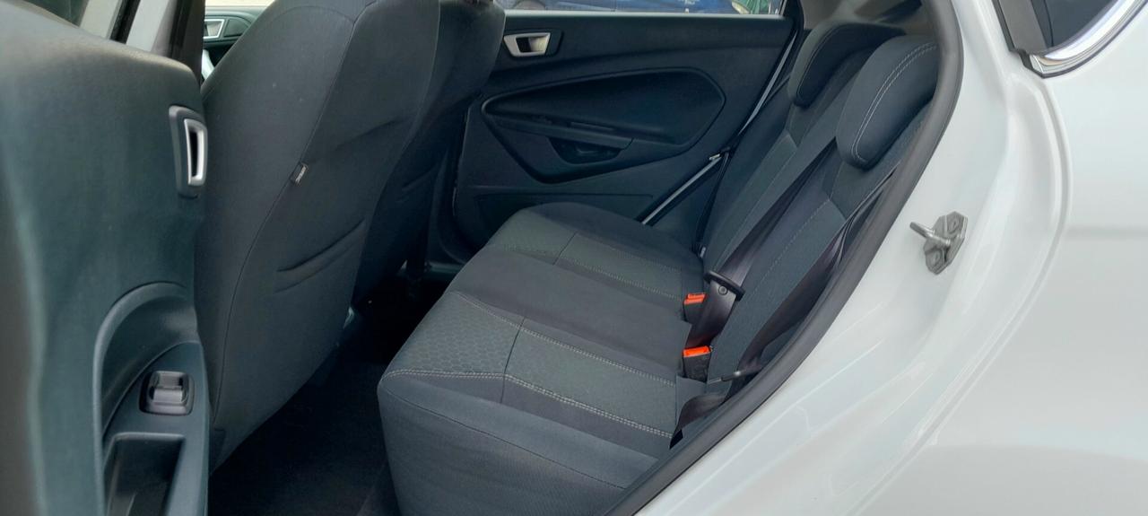 Ford Fiesta 1.2 5porte Titanium NeopatentatiOK
