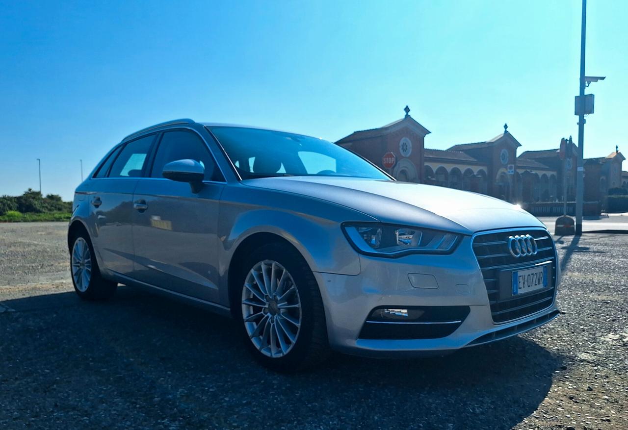 Audi A3 SPB 1.6 TDI ultra Attraction
