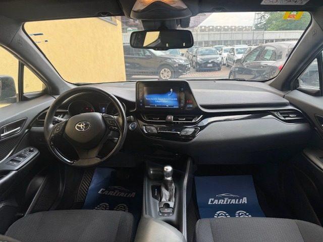 TOYOTA C-HR 1.8 Hybrid E-CVT Business