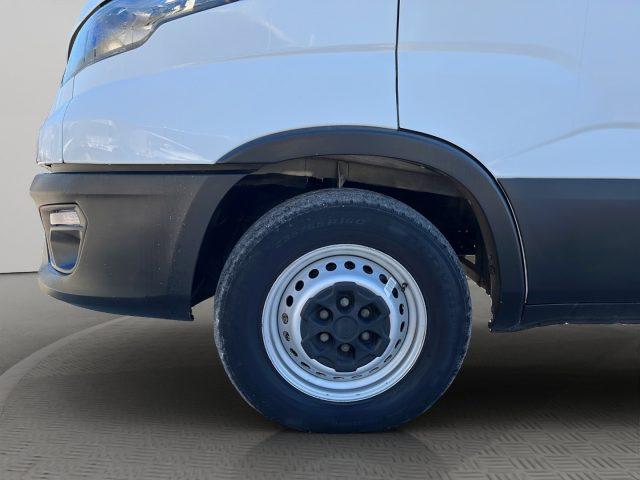 IVECO Daily 35S14H 3750 ribaltabile trilaterale