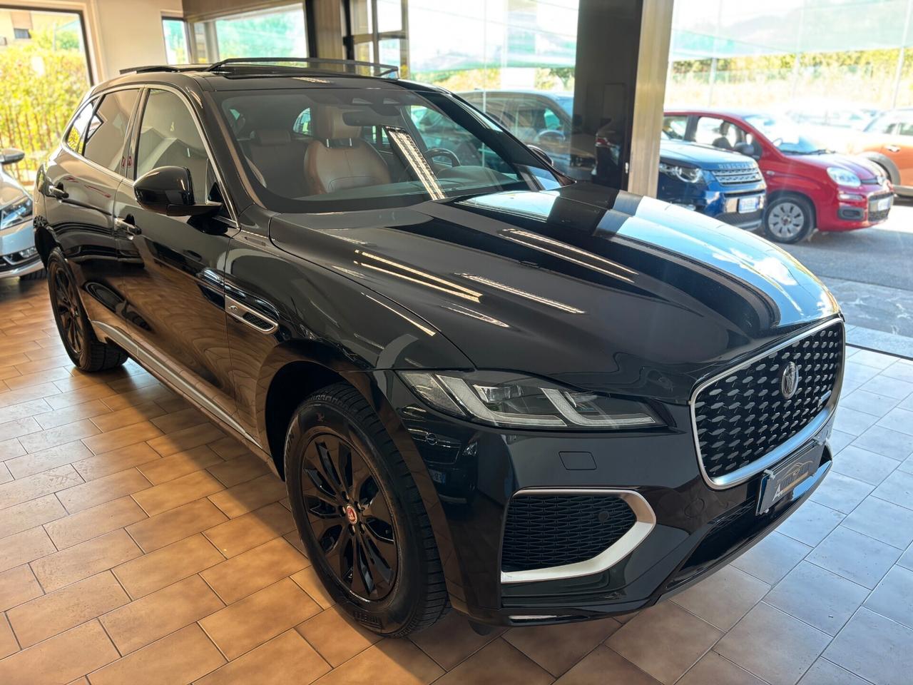 Jaguar F-Pace 2.0d i4 R-Dynamic Black awd 204cv*SERVICE