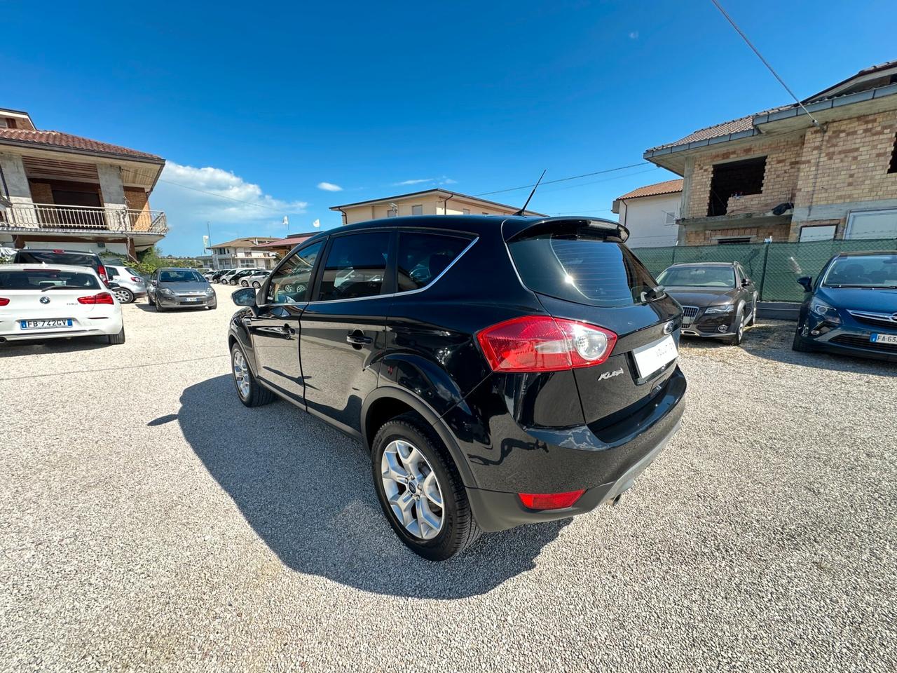 Ford Kuga 2.0 TDCi 140 cv 2WD 116.833 km
