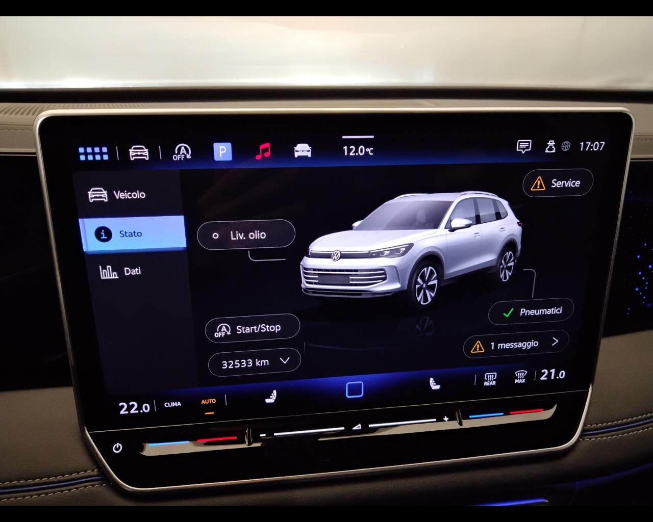 VOLKSWAGEN Tiguan III 2024 - Tiguan 1.5 etsi R-Line 150cv dsg