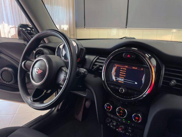 MINI Cooper D 1.5 COOPER D BUSINESS 3P