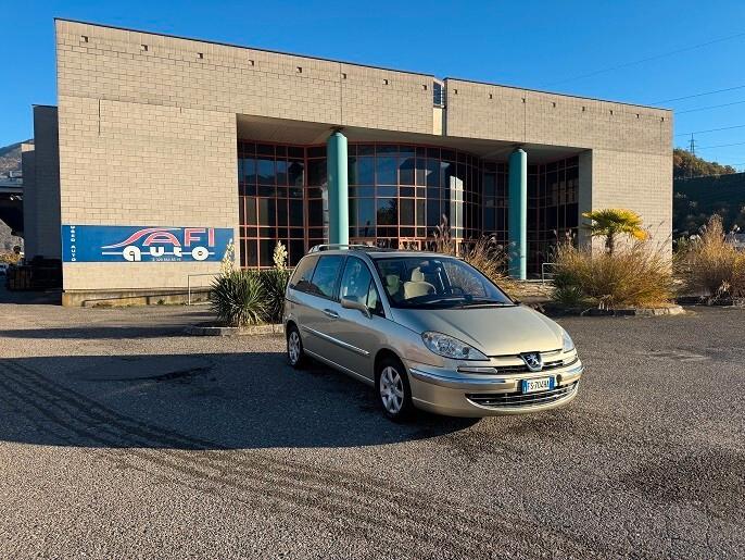 Peugeot 807 2.0 HDi FAP Norwest Mix