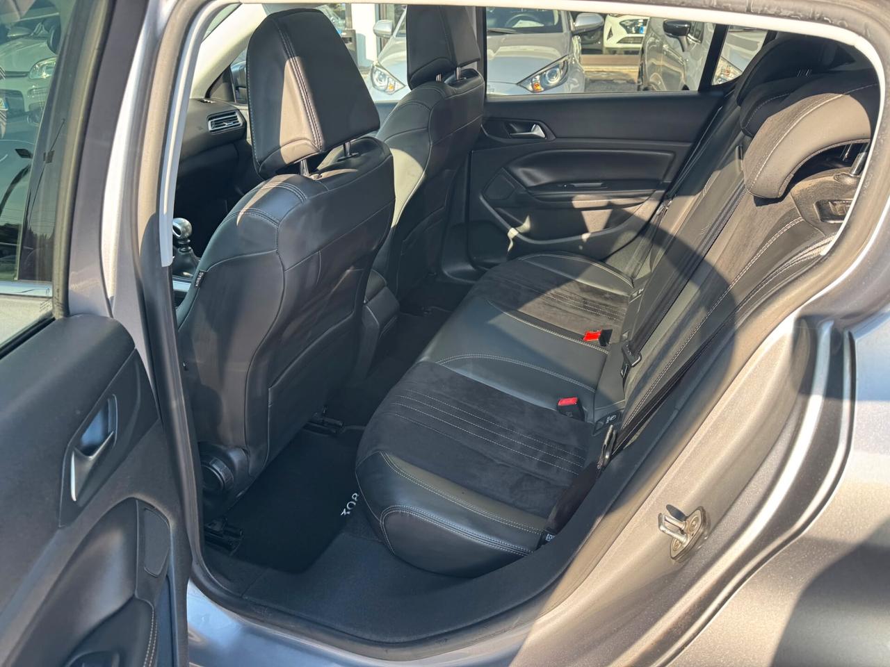 Peugeot 308 1.6 e-HDi 115 CV Stop&Start Allure