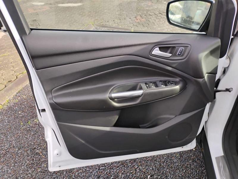 Ford Kuga Kuga 1.5 TDCI 120 CV S&S 2WD Powershift Titanium