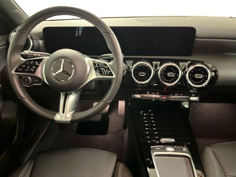 Mercedes-Benz Classe A 180 d Automatic Business Extra