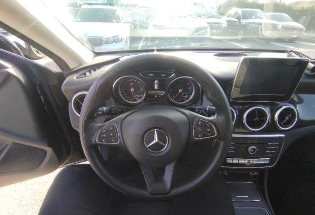 MERCEDES-BENZ CLA 180 d Automatic Business Sw AUTOVETTURA