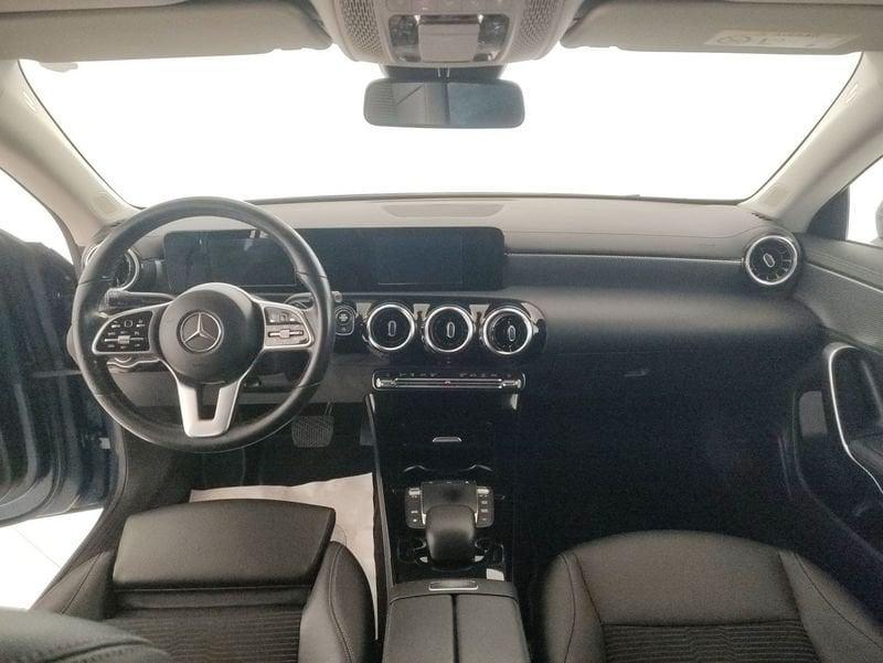 Mercedes-Benz CLA Coupe 180 d Sport auto